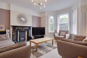 Lounge- click for photo gallery